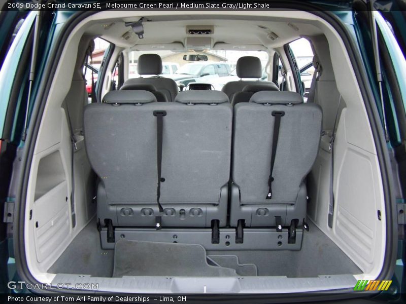 Melbourne Green Pearl / Medium Slate Gray/Light Shale 2009 Dodge Grand Caravan SE