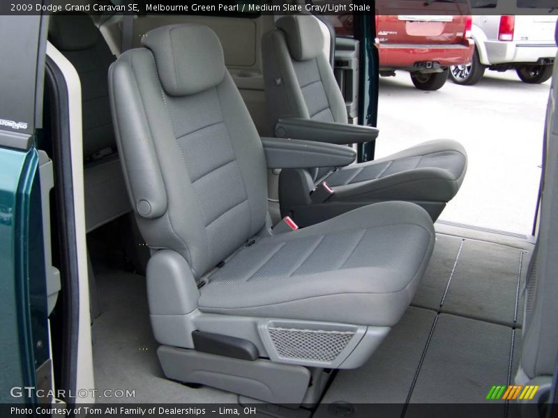 Melbourne Green Pearl / Medium Slate Gray/Light Shale 2009 Dodge Grand Caravan SE