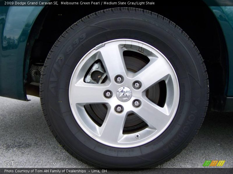 Melbourne Green Pearl / Medium Slate Gray/Light Shale 2009 Dodge Grand Caravan SE