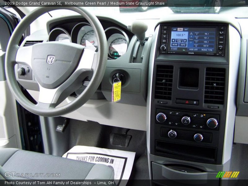 Melbourne Green Pearl / Medium Slate Gray/Light Shale 2009 Dodge Grand Caravan SE