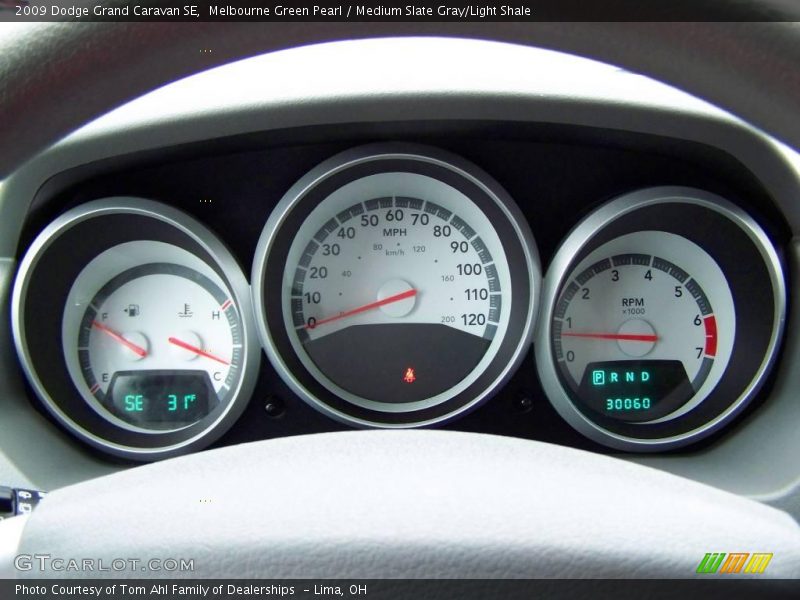 Melbourne Green Pearl / Medium Slate Gray/Light Shale 2009 Dodge Grand Caravan SE