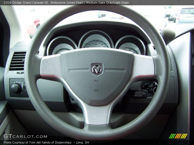 Melbourne Green Pearl / Medium Slate Gray/Light Shale 2009 Dodge Grand Caravan SE
