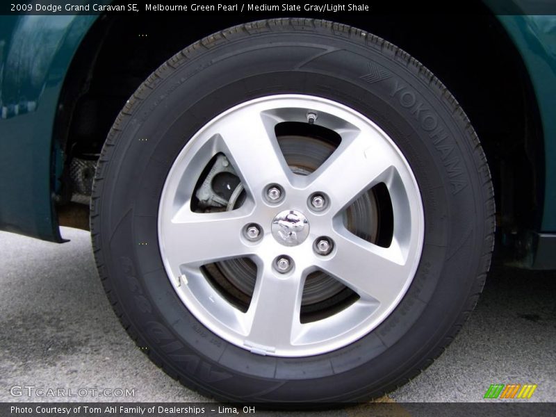 Melbourne Green Pearl / Medium Slate Gray/Light Shale 2009 Dodge Grand Caravan SE