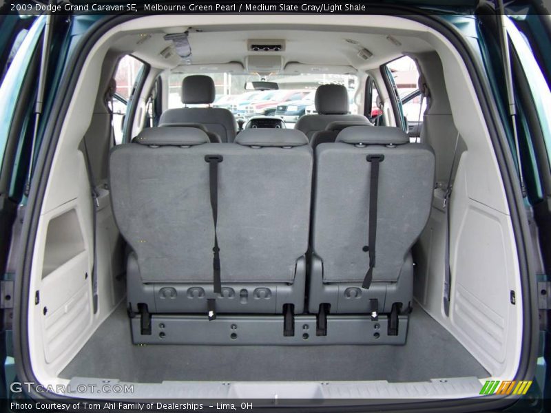 Melbourne Green Pearl / Medium Slate Gray/Light Shale 2009 Dodge Grand Caravan SE