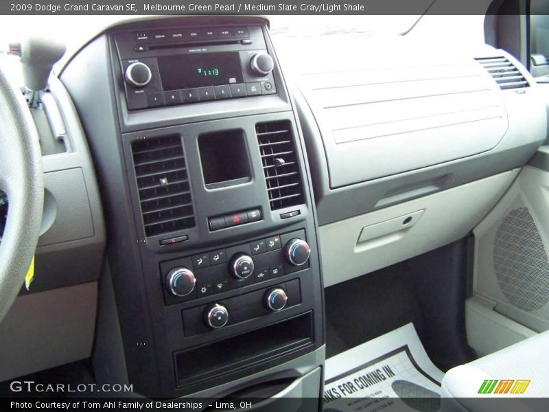 Melbourne Green Pearl / Medium Slate Gray/Light Shale 2009 Dodge Grand Caravan SE