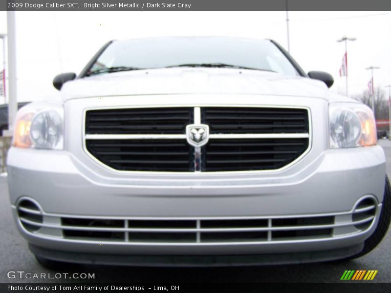 Bright Silver Metallic / Dark Slate Gray 2009 Dodge Caliber SXT