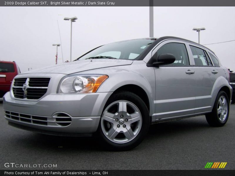 Bright Silver Metallic / Dark Slate Gray 2009 Dodge Caliber SXT