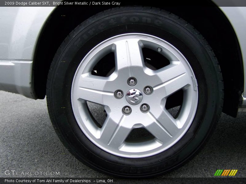 Bright Silver Metallic / Dark Slate Gray 2009 Dodge Caliber SXT