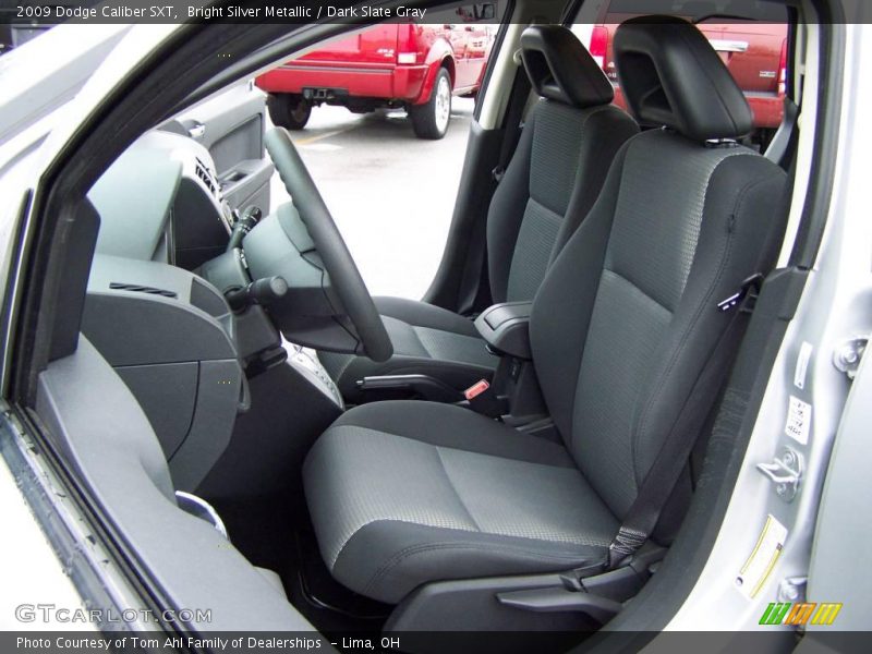 Bright Silver Metallic / Dark Slate Gray 2009 Dodge Caliber SXT