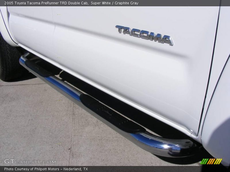 Super White / Graphite Gray 2005 Toyota Tacoma PreRunner TRD Double Cab