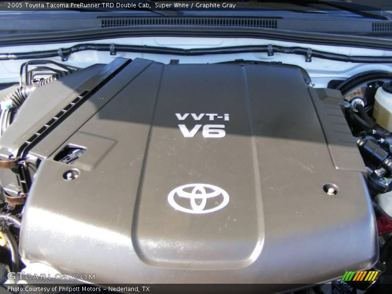 Super White / Graphite Gray 2005 Toyota Tacoma PreRunner TRD Double Cab