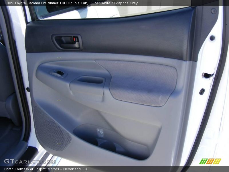 Super White / Graphite Gray 2005 Toyota Tacoma PreRunner TRD Double Cab