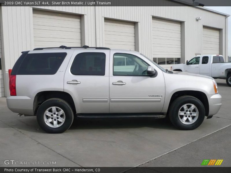 Silver Birch Metallic / Light Titanium 2009 GMC Yukon SLT 4x4