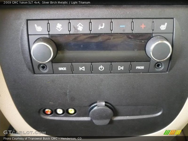 Silver Birch Metallic / Light Titanium 2009 GMC Yukon SLT 4x4