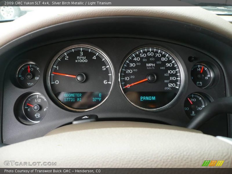 Silver Birch Metallic / Light Titanium 2009 GMC Yukon SLT 4x4