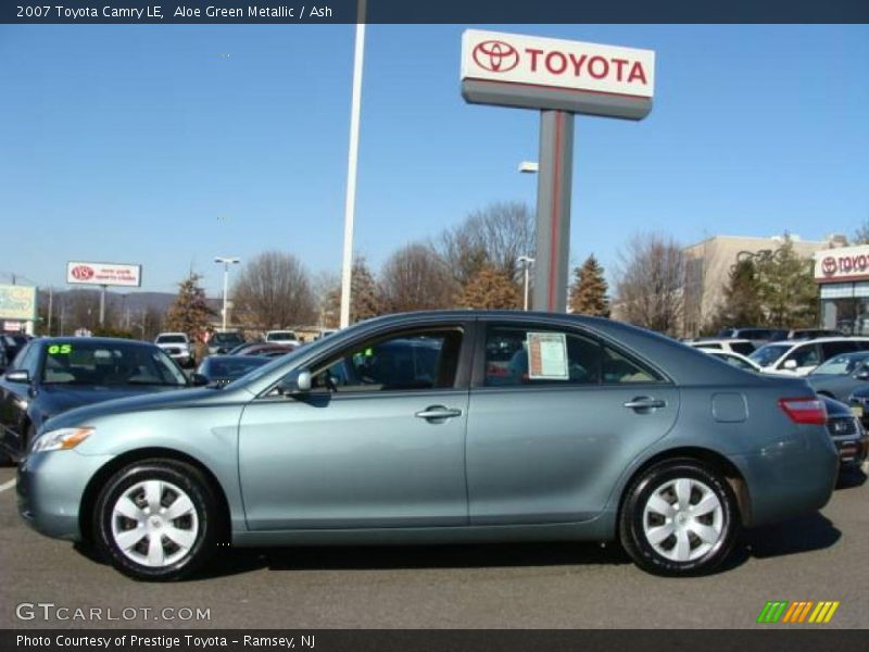 Aloe Green Metallic / Ash 2007 Toyota Camry LE