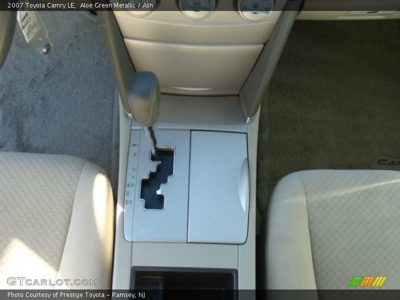 Aloe Green Metallic / Ash 2007 Toyota Camry LE