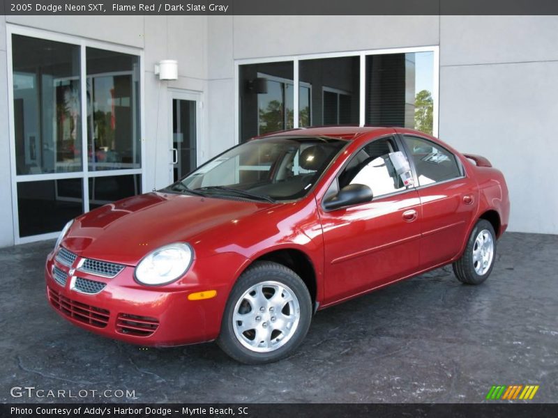 Flame Red / Dark Slate Gray 2005 Dodge Neon SXT