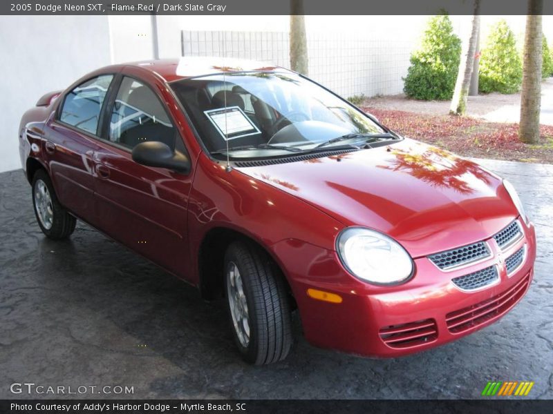 Flame Red / Dark Slate Gray 2005 Dodge Neon SXT