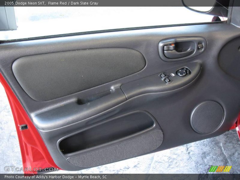 Flame Red / Dark Slate Gray 2005 Dodge Neon SXT