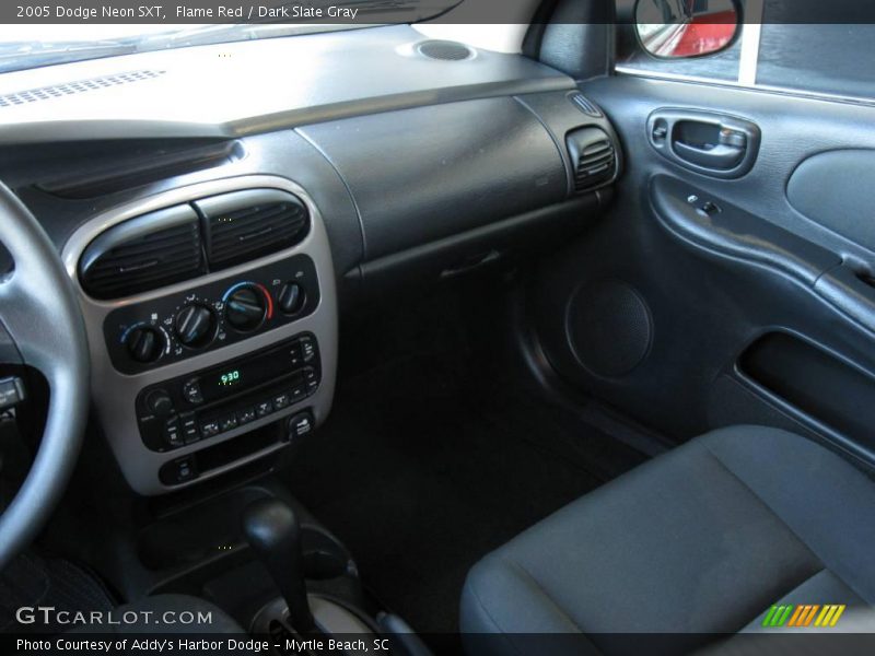 Flame Red / Dark Slate Gray 2005 Dodge Neon SXT