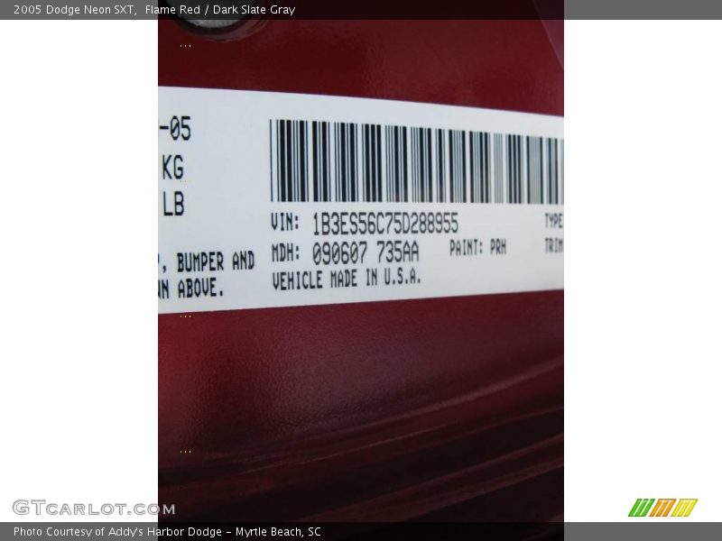 Flame Red / Dark Slate Gray 2005 Dodge Neon SXT