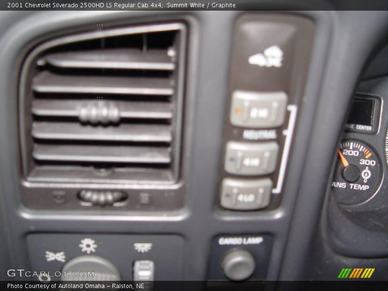 Summit White / Graphite 2001 Chevrolet Silverado 2500HD LS Regular Cab 4x4