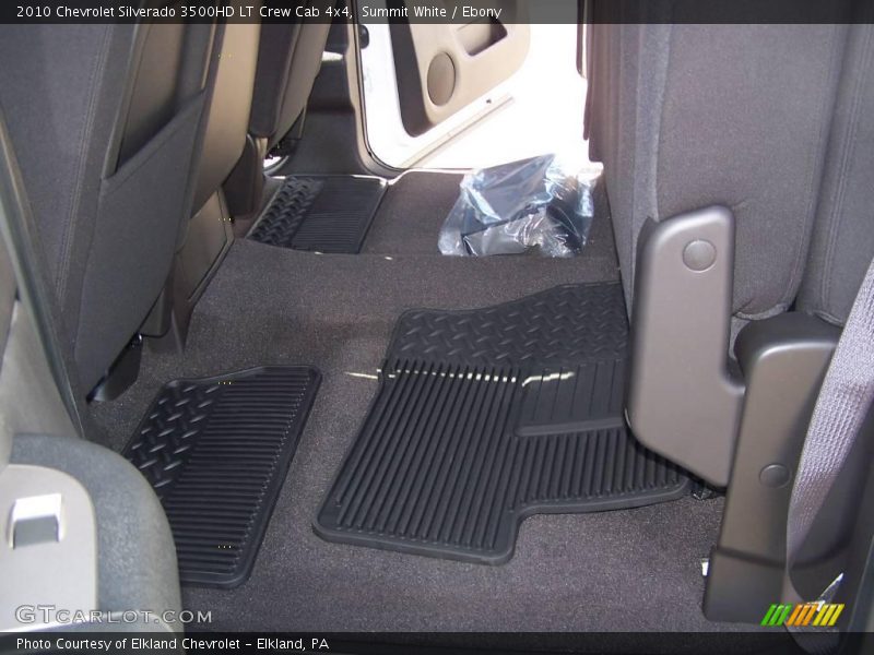 Summit White / Ebony 2010 Chevrolet Silverado 3500HD LT Crew Cab 4x4