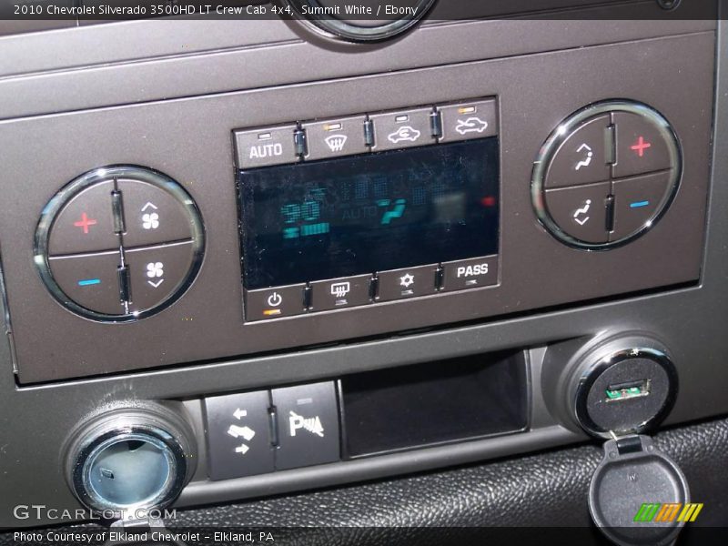 Summit White / Ebony 2010 Chevrolet Silverado 3500HD LT Crew Cab 4x4