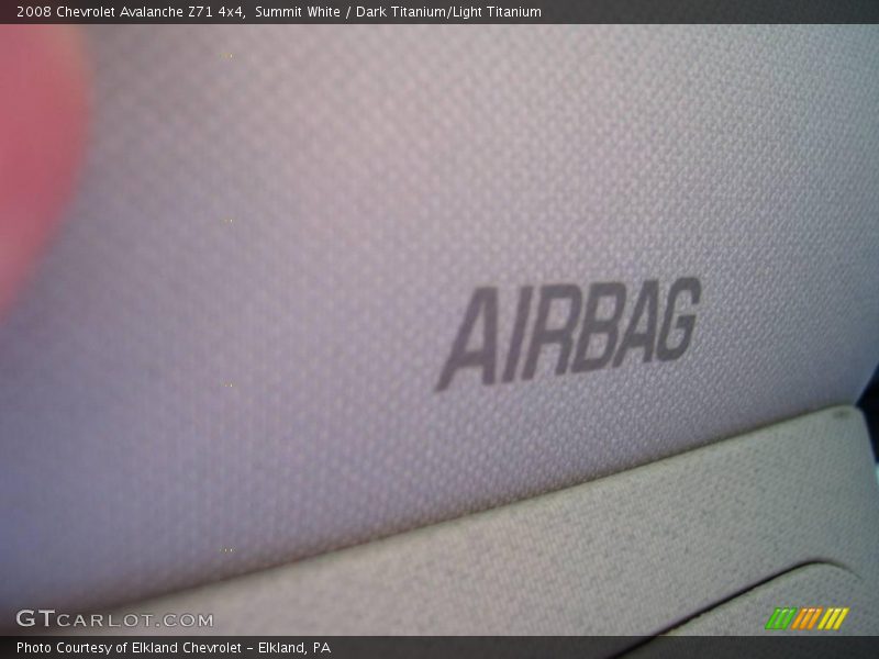 Summit White / Dark Titanium/Light Titanium 2008 Chevrolet Avalanche Z71 4x4