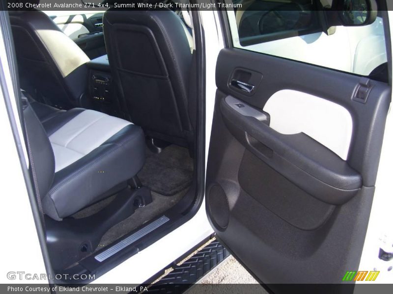 Summit White / Dark Titanium/Light Titanium 2008 Chevrolet Avalanche Z71 4x4