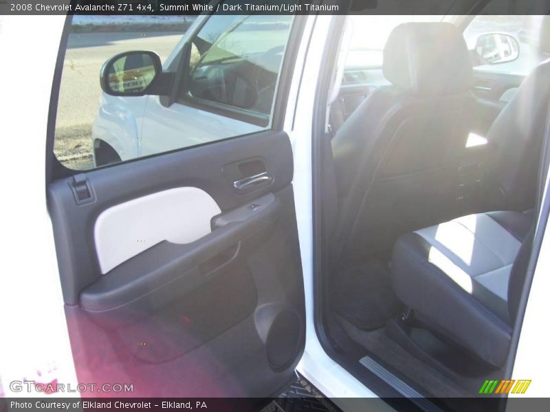 Summit White / Dark Titanium/Light Titanium 2008 Chevrolet Avalanche Z71 4x4