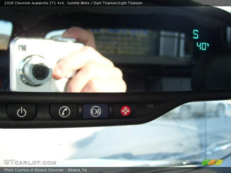 Summit White / Dark Titanium/Light Titanium 2008 Chevrolet Avalanche Z71 4x4