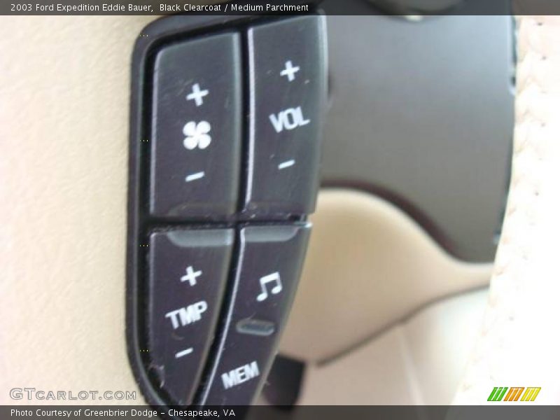 Black Clearcoat / Medium Parchment 2003 Ford Expedition Eddie Bauer