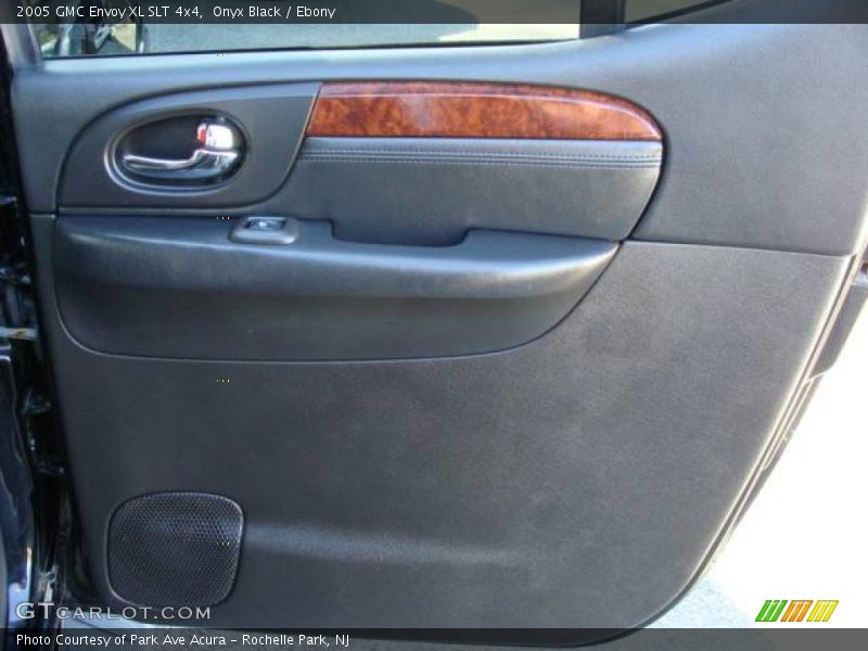 Onyx Black / Ebony 2005 GMC Envoy XL SLT 4x4