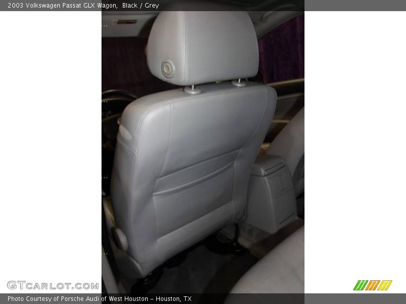 Black / Grey 2003 Volkswagen Passat GLX Wagon