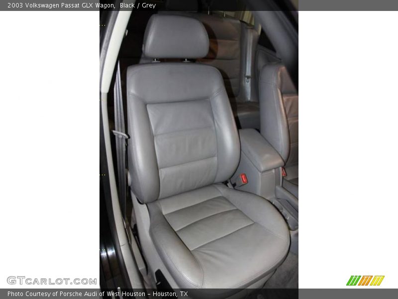 Black / Grey 2003 Volkswagen Passat GLX Wagon