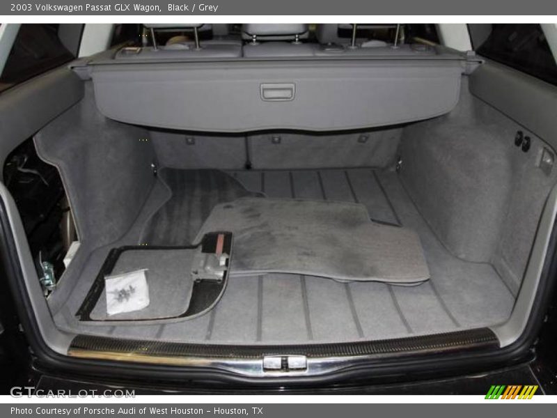 Black / Grey 2003 Volkswagen Passat GLX Wagon