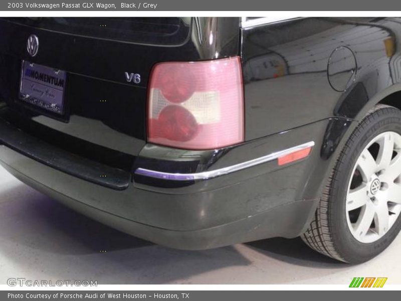 Black / Grey 2003 Volkswagen Passat GLX Wagon