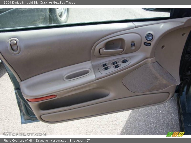 Graphite Metallic / Taupe 2004 Dodge Intrepid SE