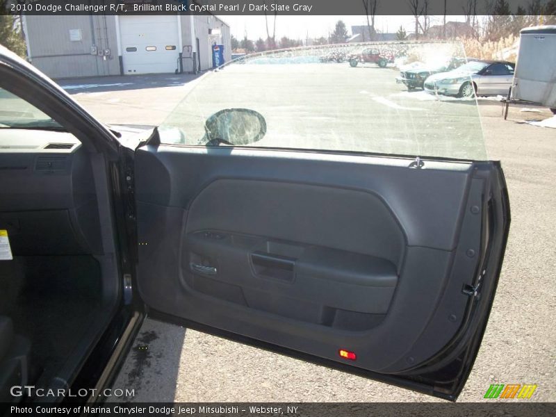 Brilliant Black Crystal Pearl / Dark Slate Gray 2010 Dodge Challenger R/T