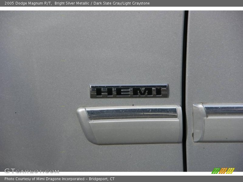 Bright Silver Metallic / Dark Slate Gray/Light Graystone 2005 Dodge Magnum R/T