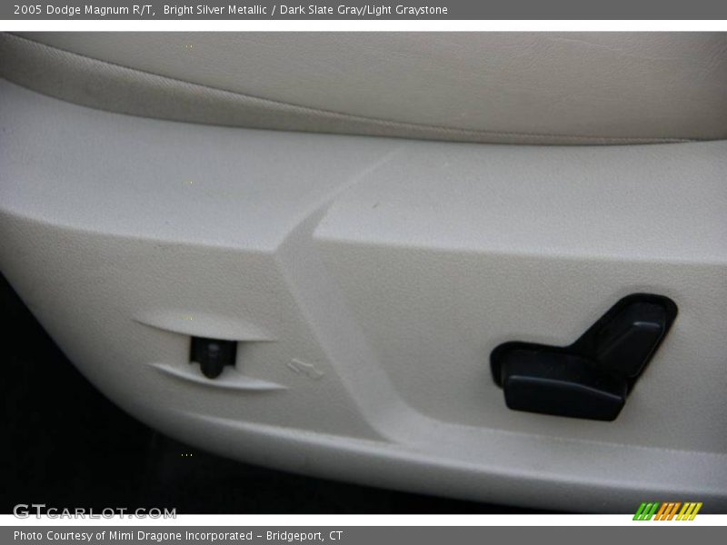 Bright Silver Metallic / Dark Slate Gray/Light Graystone 2005 Dodge Magnum R/T