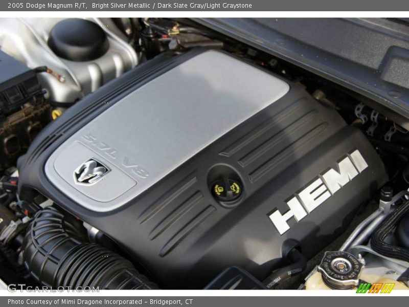 Bright Silver Metallic / Dark Slate Gray/Light Graystone 2005 Dodge Magnum R/T