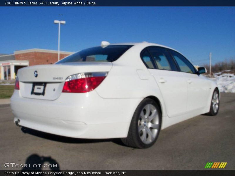 Alpine White / Beige 2005 BMW 5 Series 545i Sedan