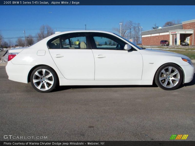 Alpine White / Beige 2005 BMW 5 Series 545i Sedan