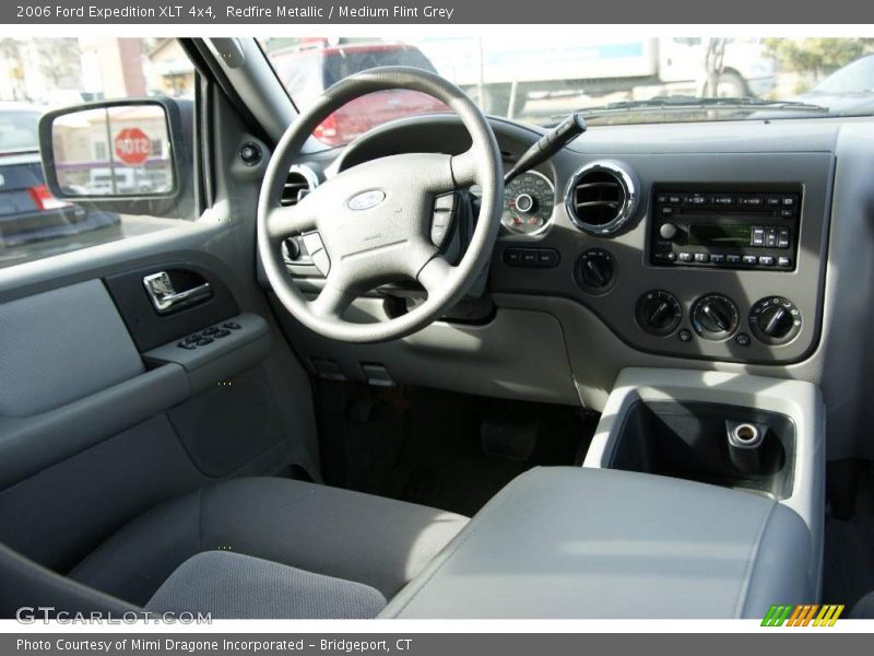 Redfire Metallic / Medium Flint Grey 2006 Ford Expedition XLT 4x4