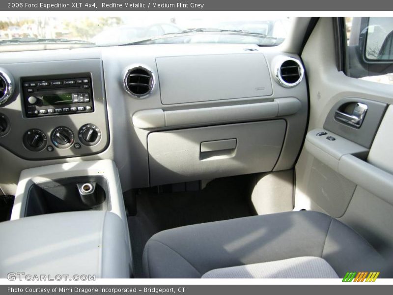 Redfire Metallic / Medium Flint Grey 2006 Ford Expedition XLT 4x4