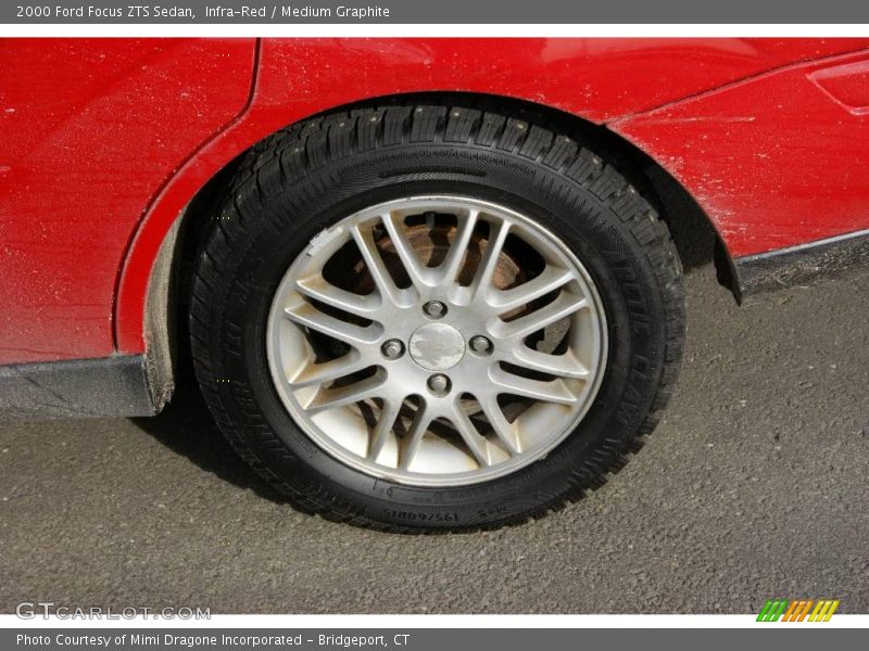 Infra-Red / Medium Graphite 2000 Ford Focus ZTS Sedan