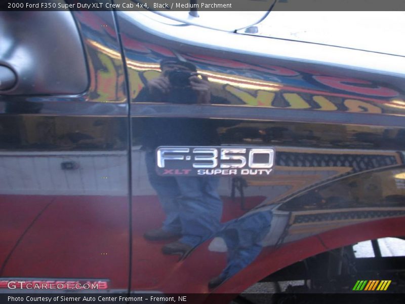 Black / Medium Parchment 2000 Ford F350 Super Duty XLT Crew Cab 4x4